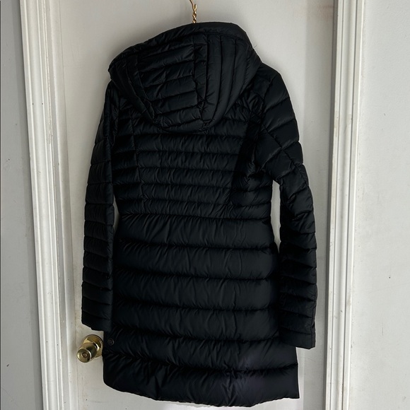 Lululemon Brave the Cold Jacket/EUC - Picture 2 of 4